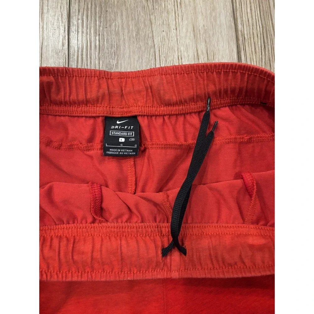 Nike Dri-Fit Athletic Shorts Men's Large Lightweight Gym Activewear Lot Of 2